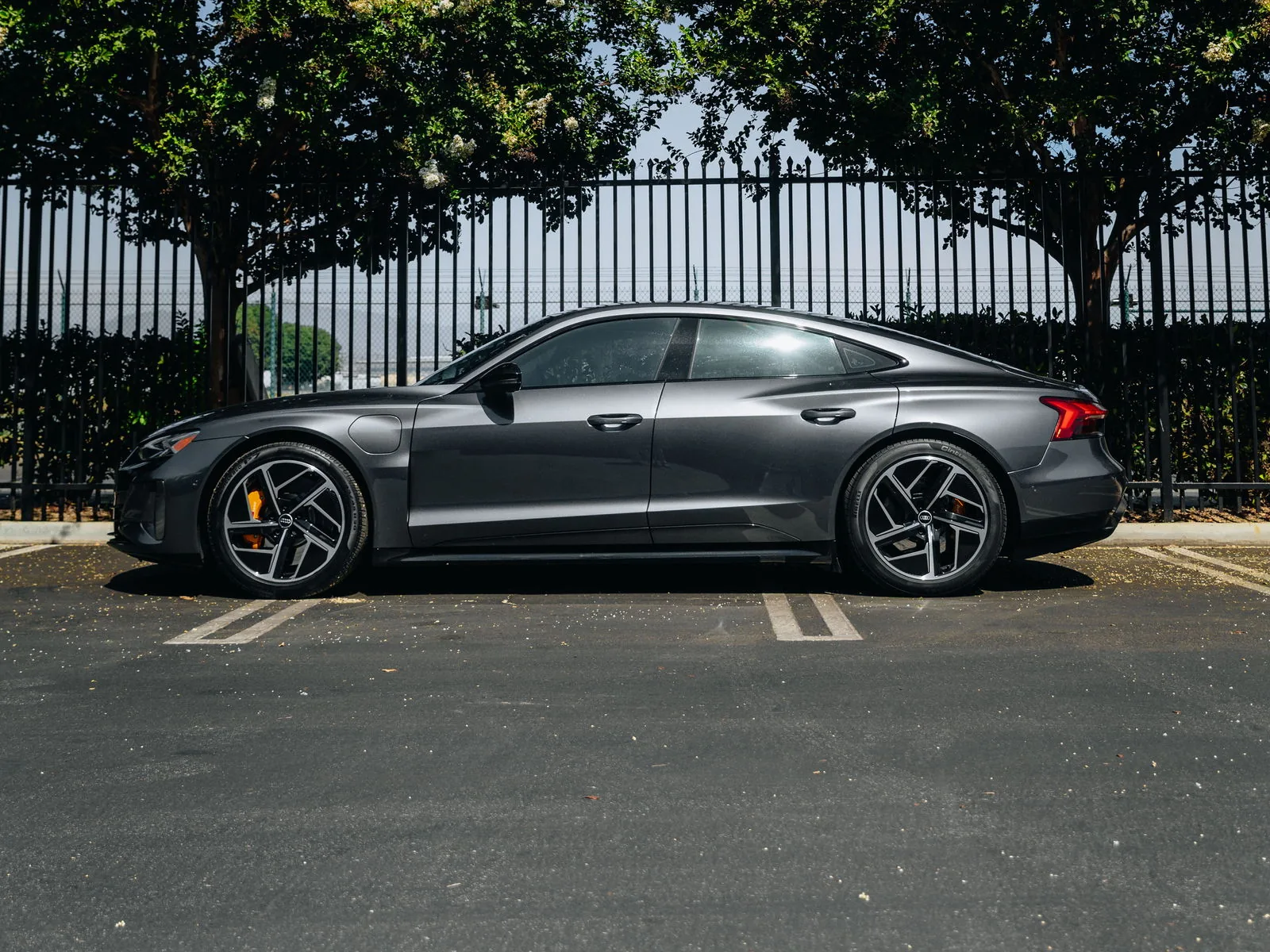 Audi RS e-tron GT PPF, Ceramic Tint, Ceramic Coating — photo 2 — Hussle Customz Los Angeles