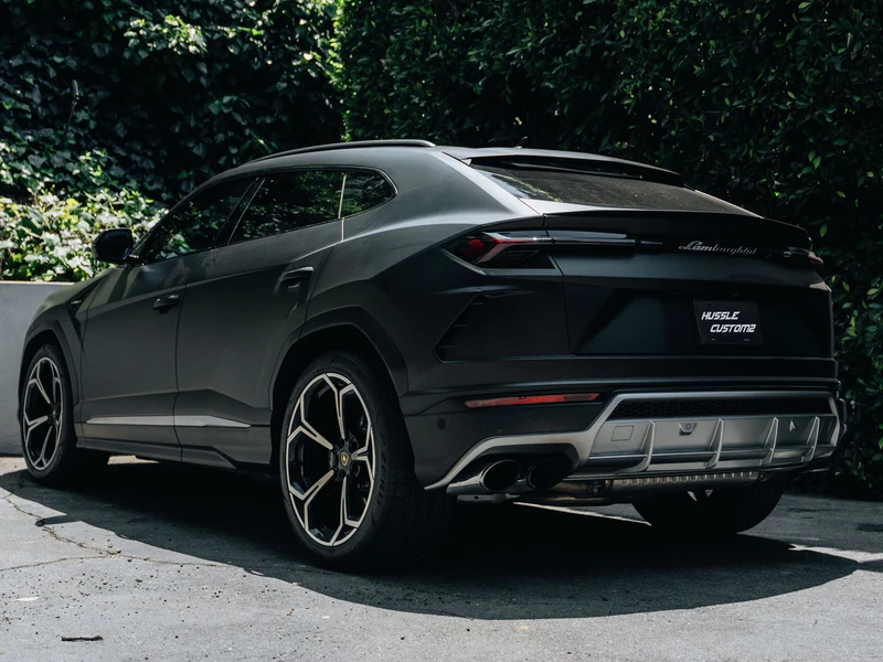 Lamborghini Urus Matte Black Vinyl Wrap — photo 3 — Hussle Customz Los Angeles