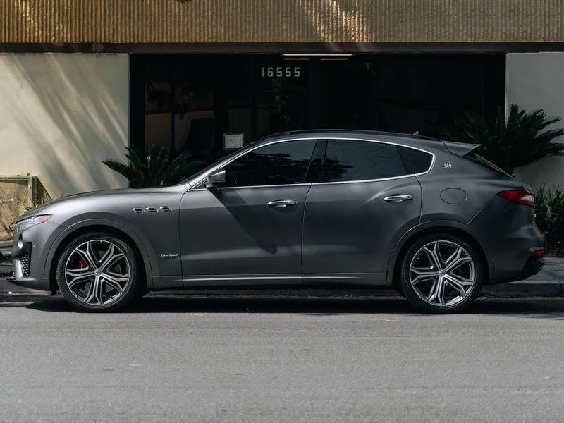 Maserati Levante Charcoal Metallic — photo 2 — Hussle Customz Los Angeles