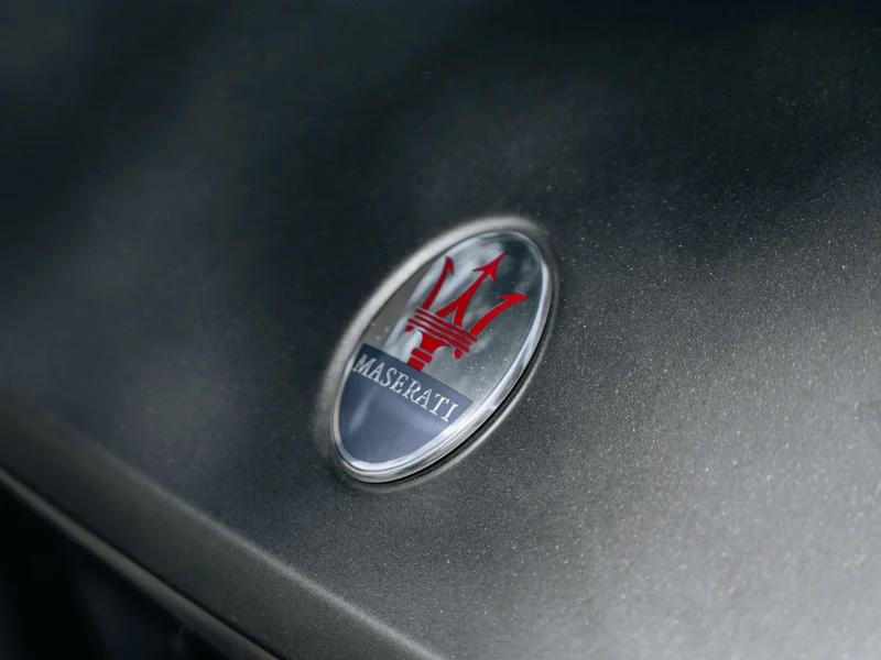 Maserati Levante Charcoal Metallic — photo 5 — Hussle Customz Los Angeles