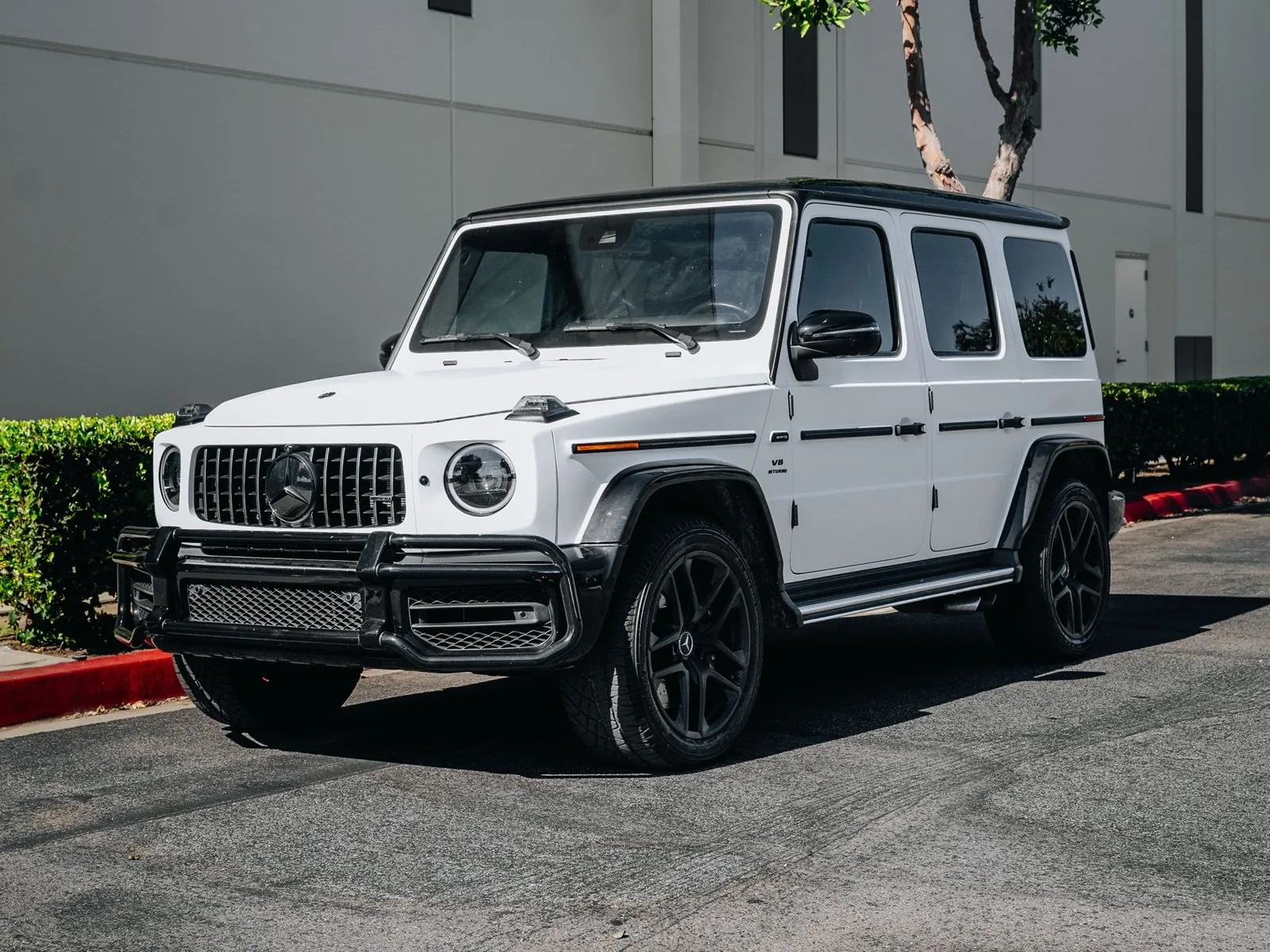 Mercedes-Benz G63 Matte White Vinyl Wrap — photo 1 — Hussle Customz Los Angeles
