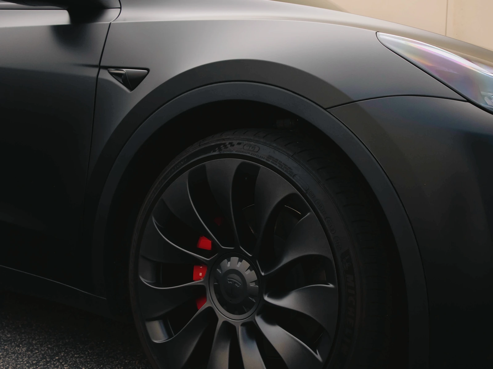 Tesla Model Y Matte Black — photo 3 — Hussle Customz Los Angeles