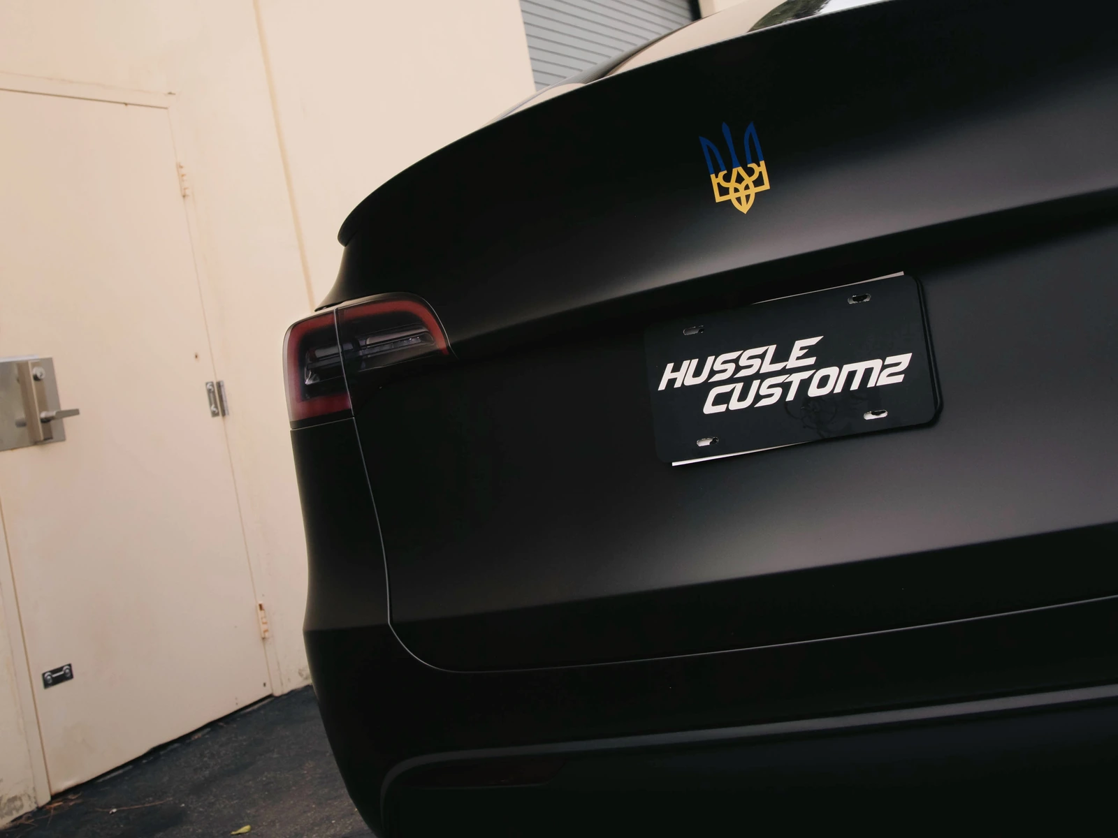 Tesla Model Y Matte Black — photo 5 — Hussle Customz Los Angeles