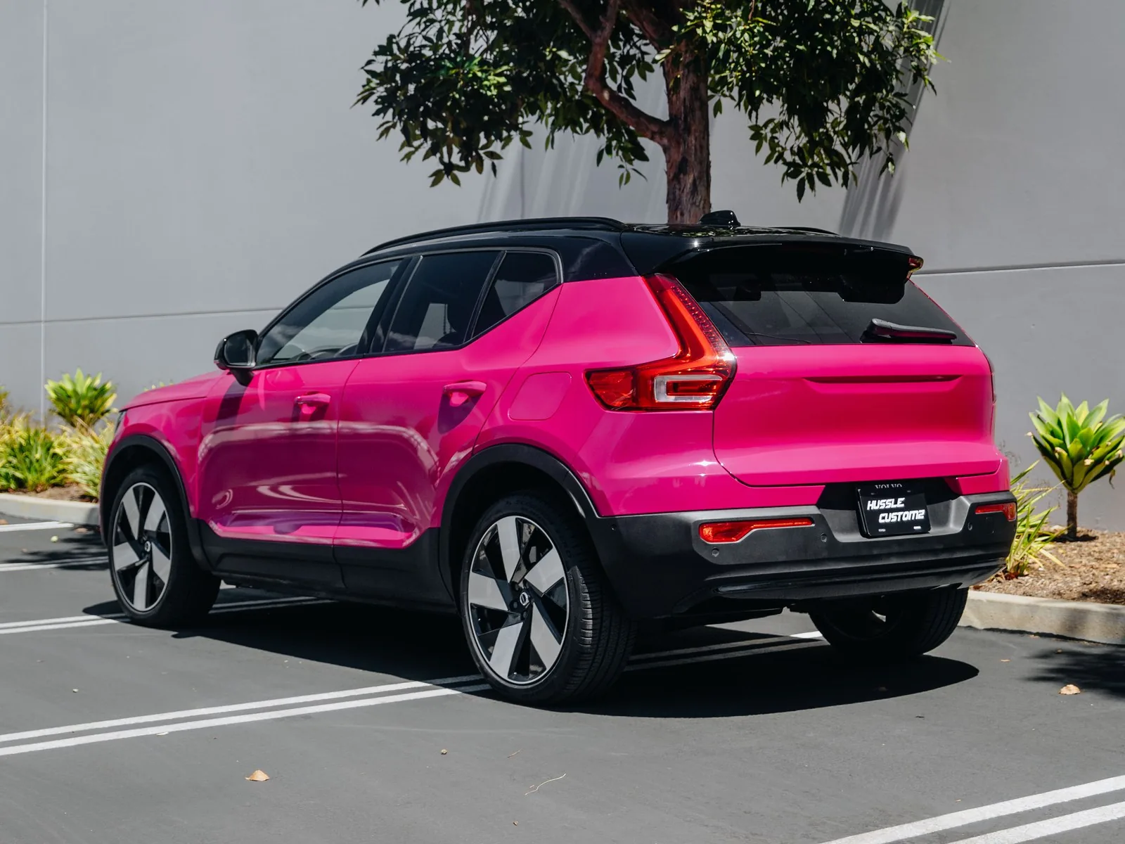 Volvo XC40 Gloss Hot Pink Vinyl Wrap, Ceramic Coating — photo 3 — Hussle Customz Los Angeles
